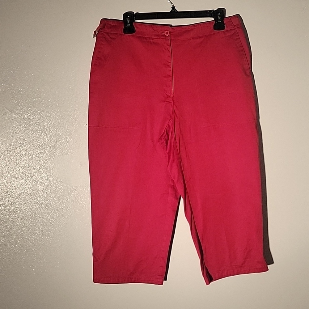 Liz Claiborne Lizsport Woman's Red Waist Adjustable Crop Pants, Size: 12